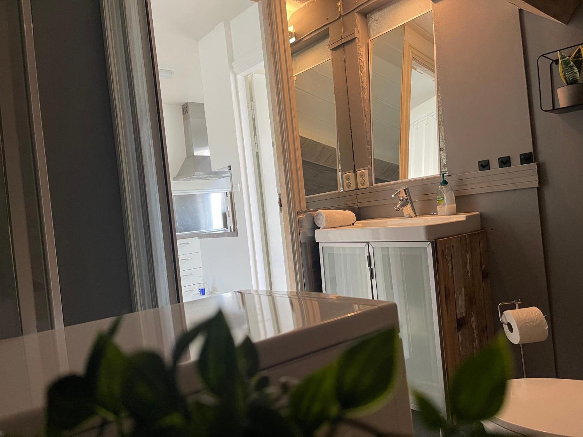 Unique 3bed - Generous Terrace - Leilighet